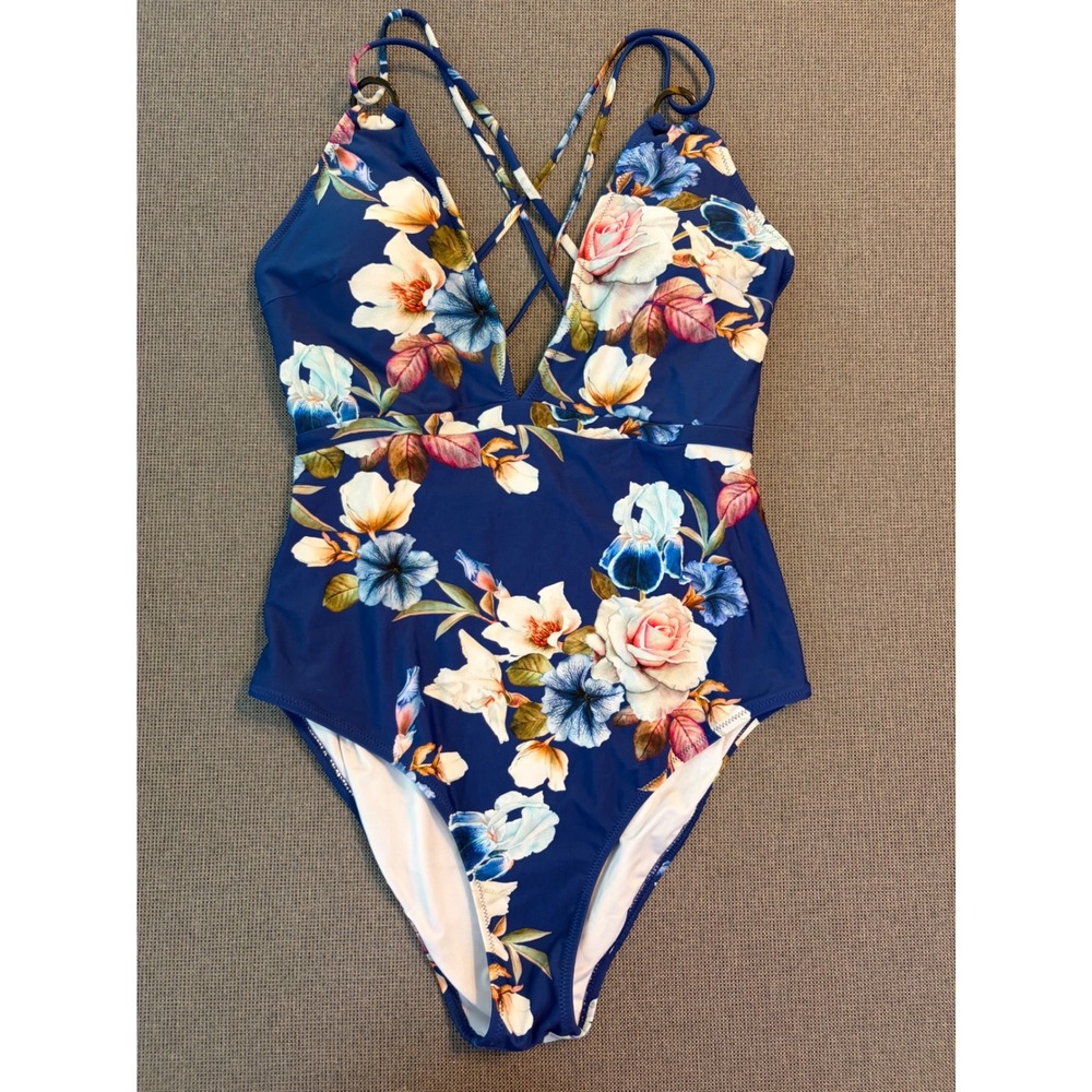 NWT Cupshe One Piece Swimsuit Floral Plunge V-Neck Resotrwear Vacation Women XL